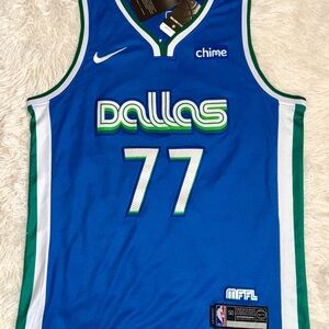 NBA Jersey luka doncic dallas